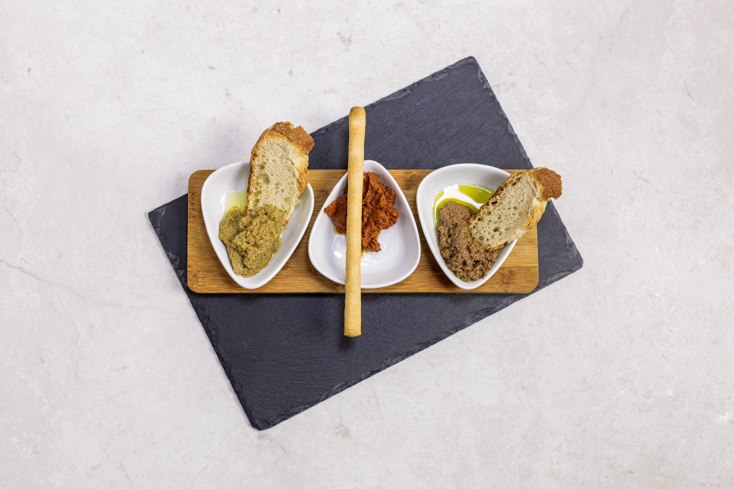 Paté of sun-dried tomatoes in extra virgin olive oil - Image 4
