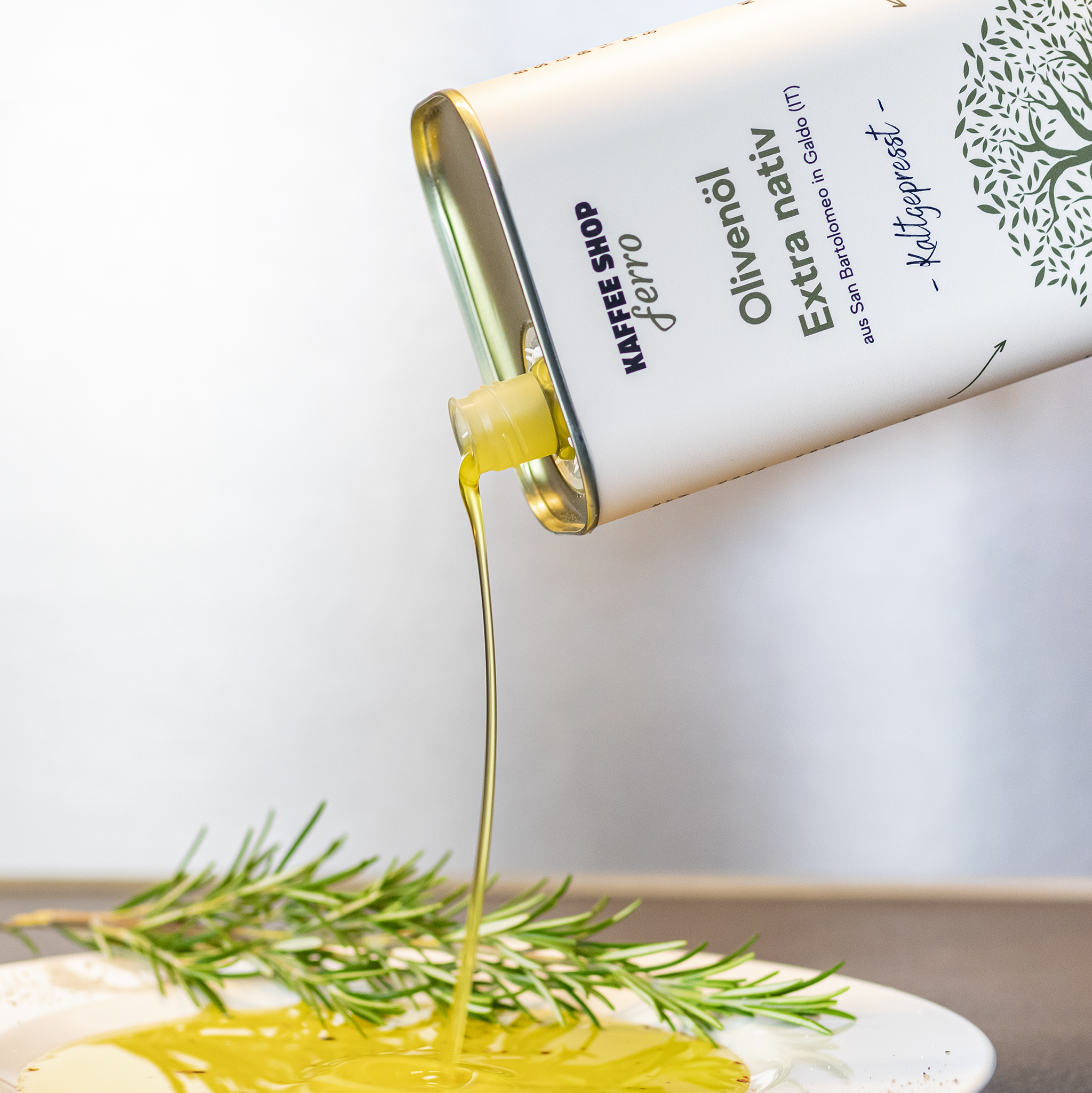 Extra virgin olive oil from San Bartolomeo in Galdo (IT) | 2 liters - Image 3